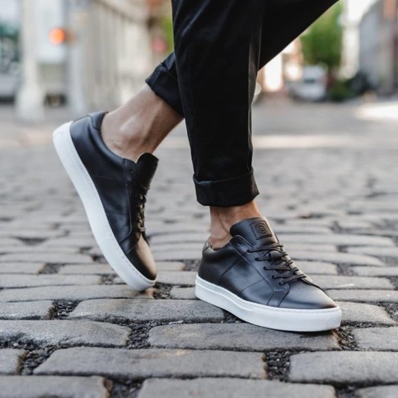 Greats Shoes - VEUC GREATS 'The Royale' Leather Sneaker, sz 38